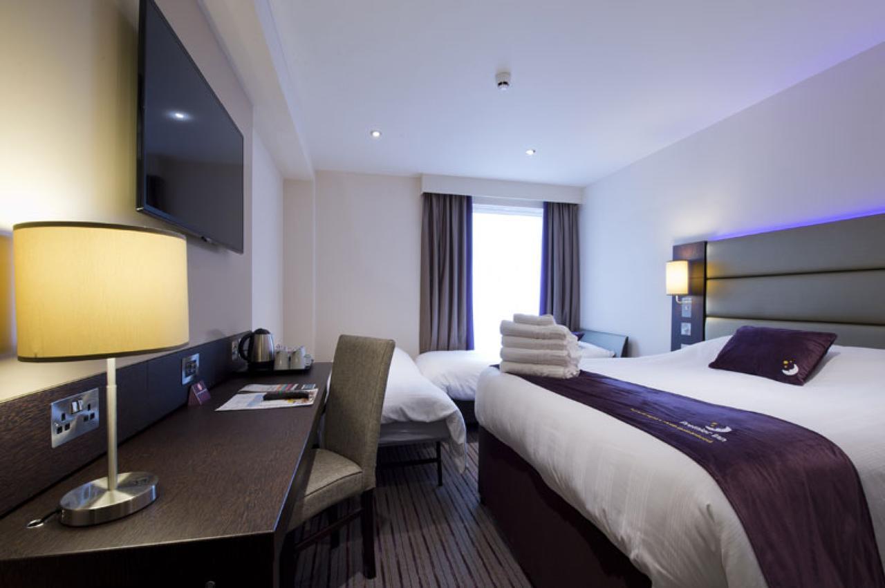 Premier Inn London Clapham Kültér fotó