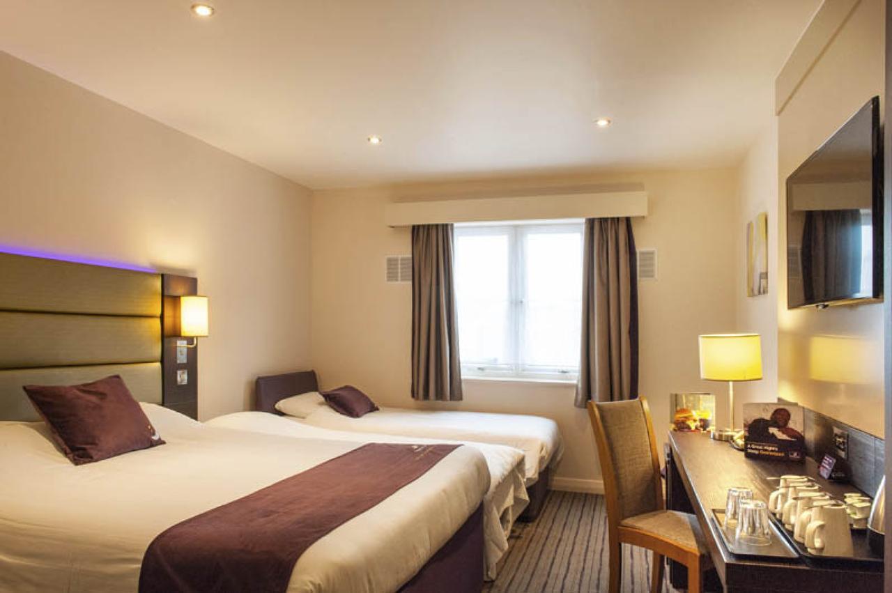 Premier Inn London Clapham Kültér fotó