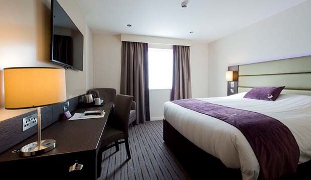 Premier Inn London Clapham Kültér fotó